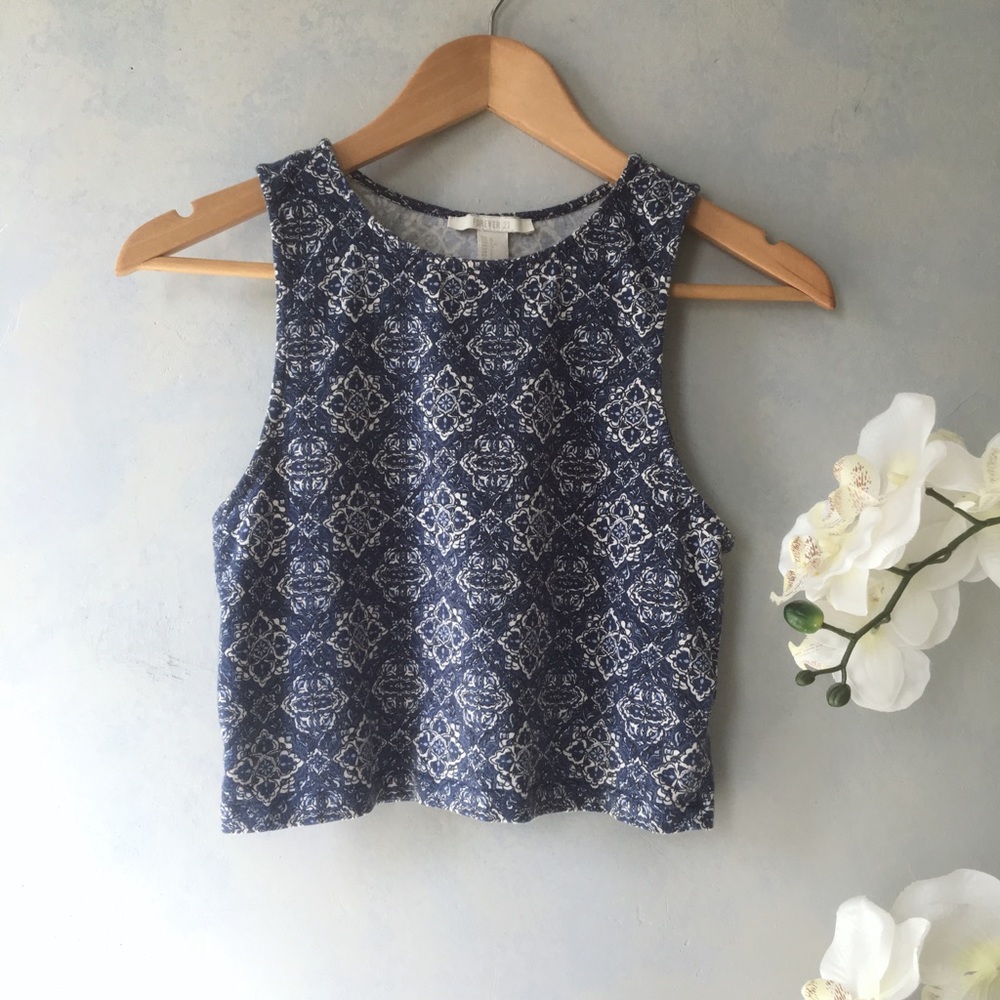 ✨ON SALE | Doria Crop Top // Forever 21 